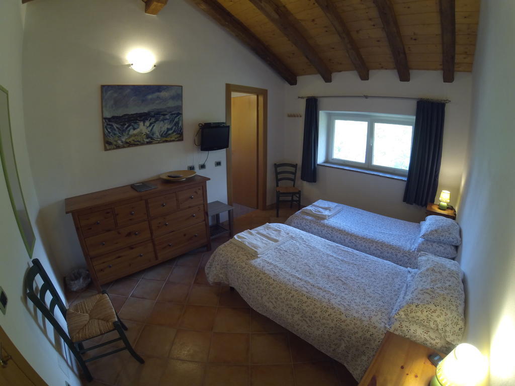Al Campo Di Sotto Bed & BreakfastBuia 部屋 写真